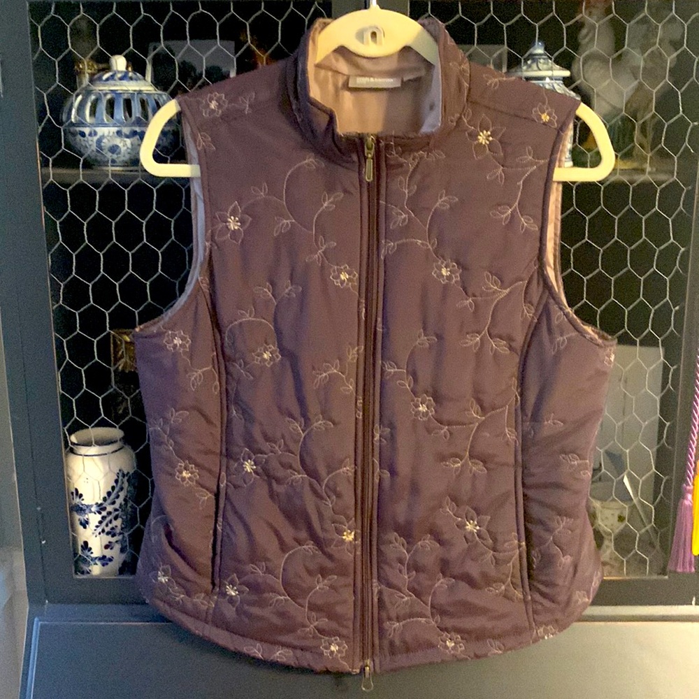 Croft & Barrow Vest with Zipper NWOT